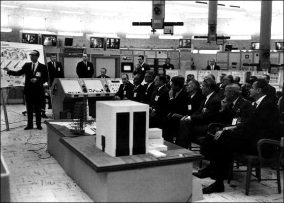 Mueller briefs Kennedy