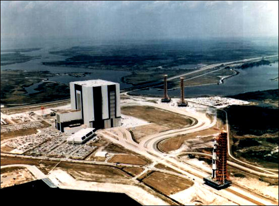Saturn V 
rollout