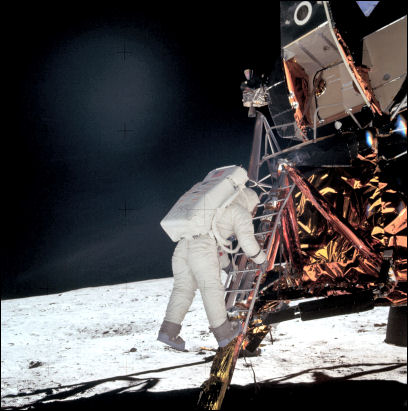Aldrin descends ladder